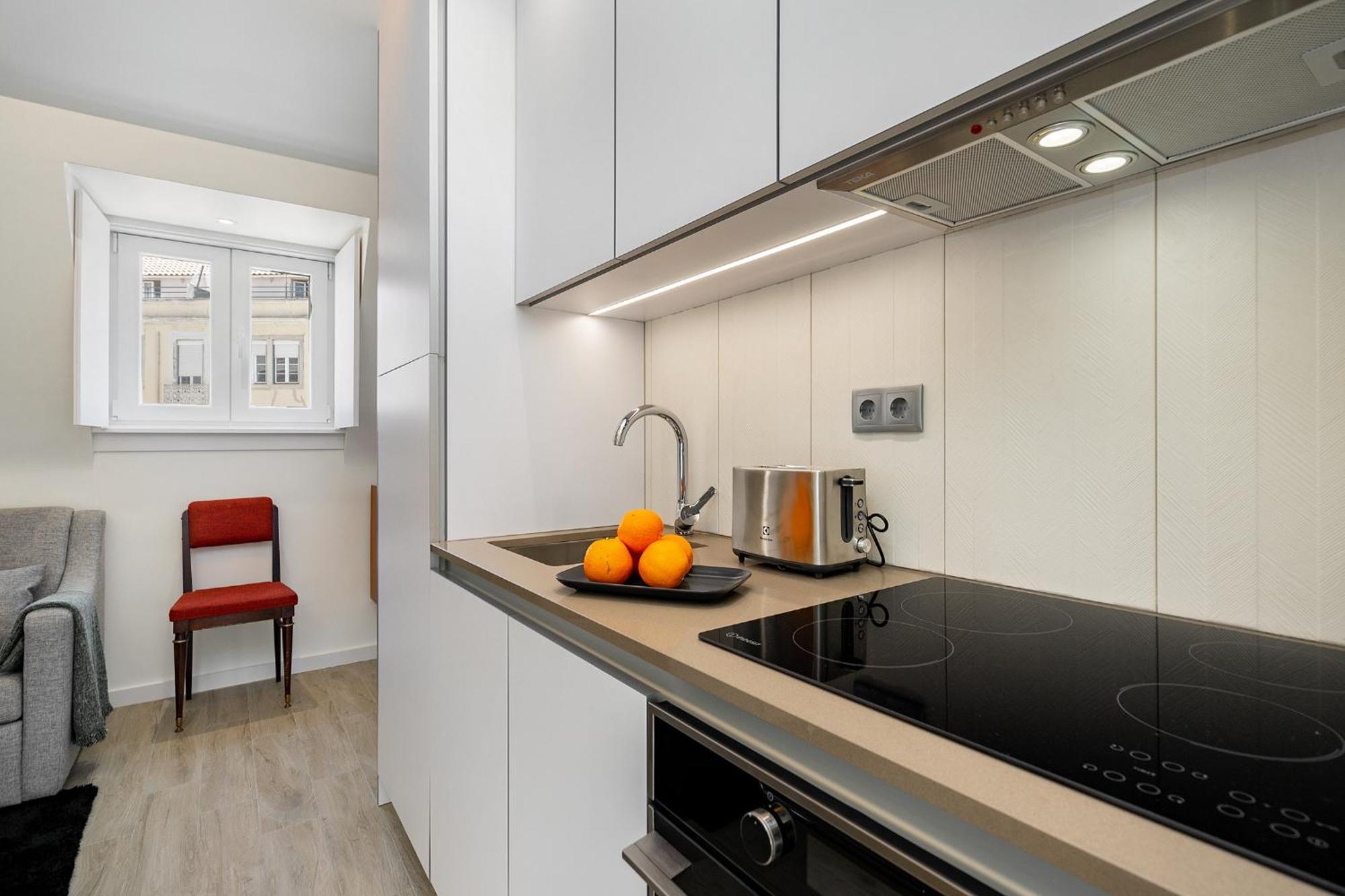 Whome Flat In The Heart Of Anjos