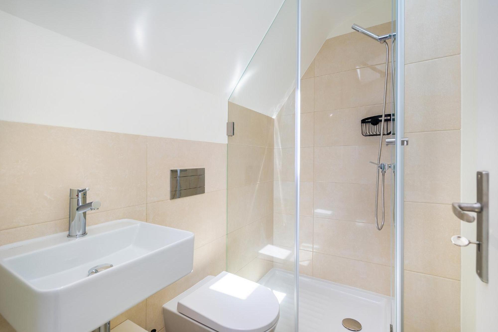 Whome Flat In The Heart Of Anjos *